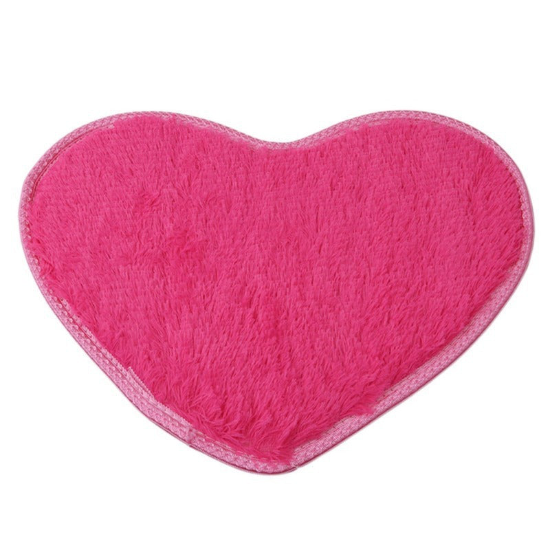 Heart-shaped Silk Wool Bedroom Love Floor Mat Bedside Lint-free Cute Heart Shape Carpet